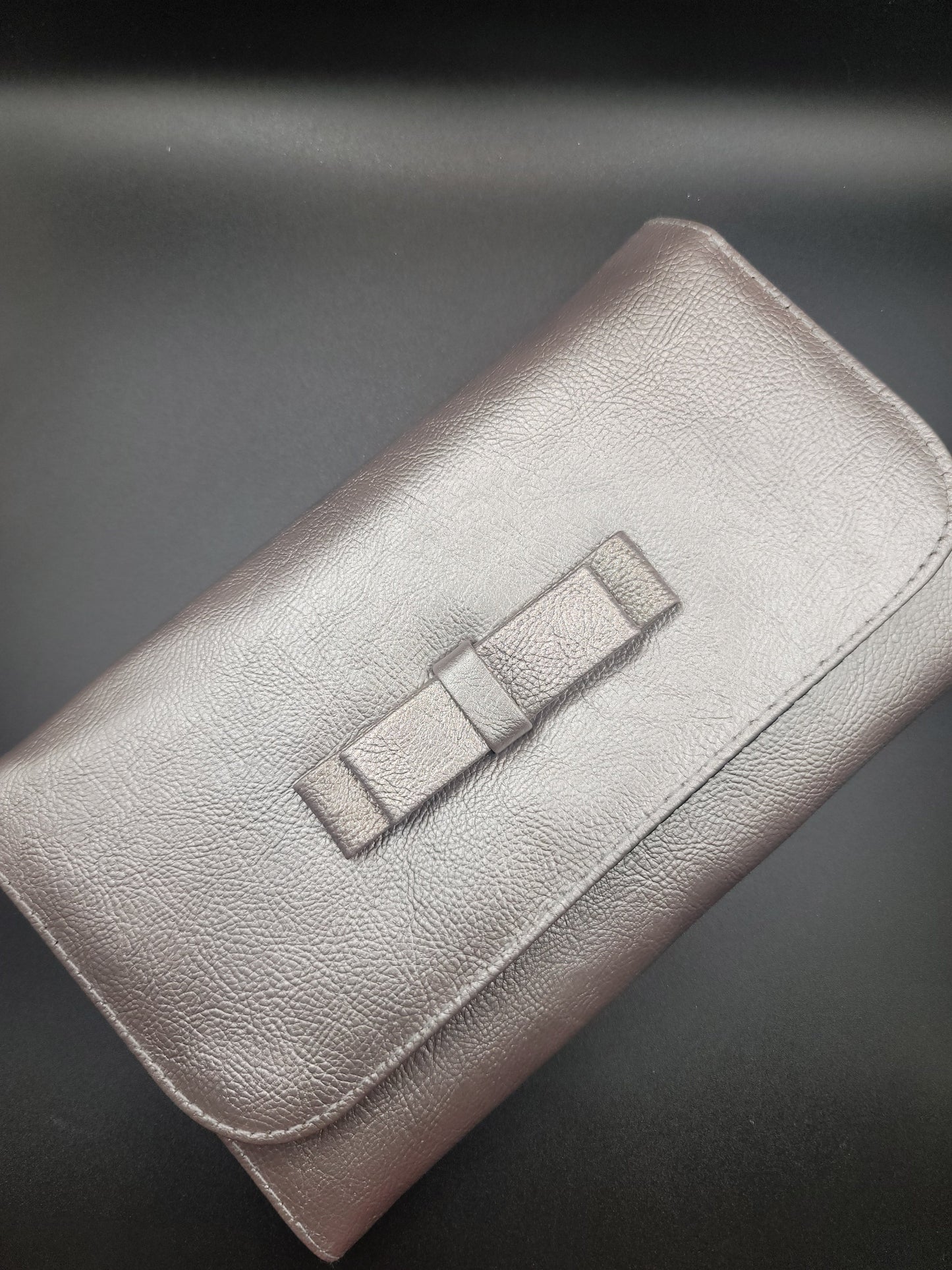 Cosmetics & Accessories