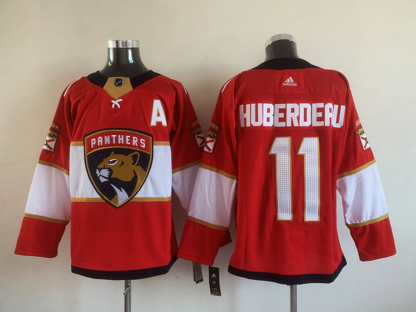 Men's Florida Panthers Jonathan Huberdeau #11 Red Home Breakaway Player jersey