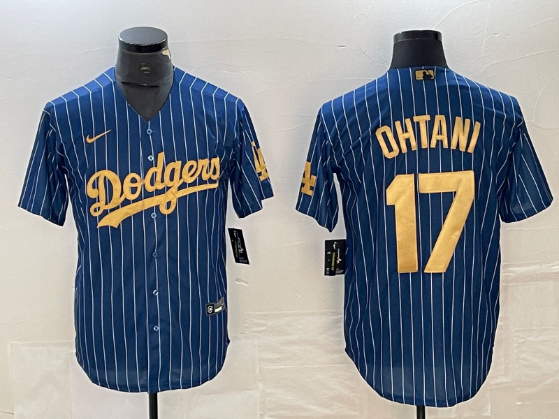 Men's Los Angeles Dodgers Shohei Ohtani #17 Royal Replica Team jersey