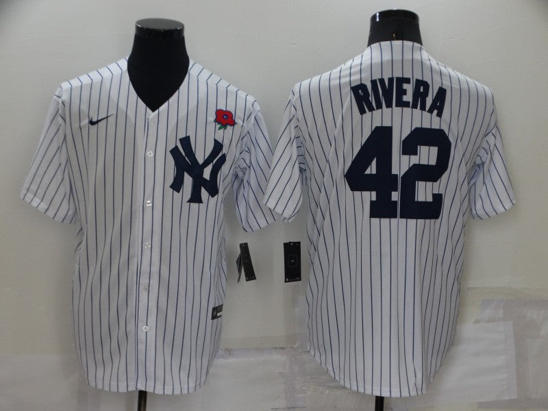 Men's New York Yankees Mariano Rivera #42 White Replica Player jersey