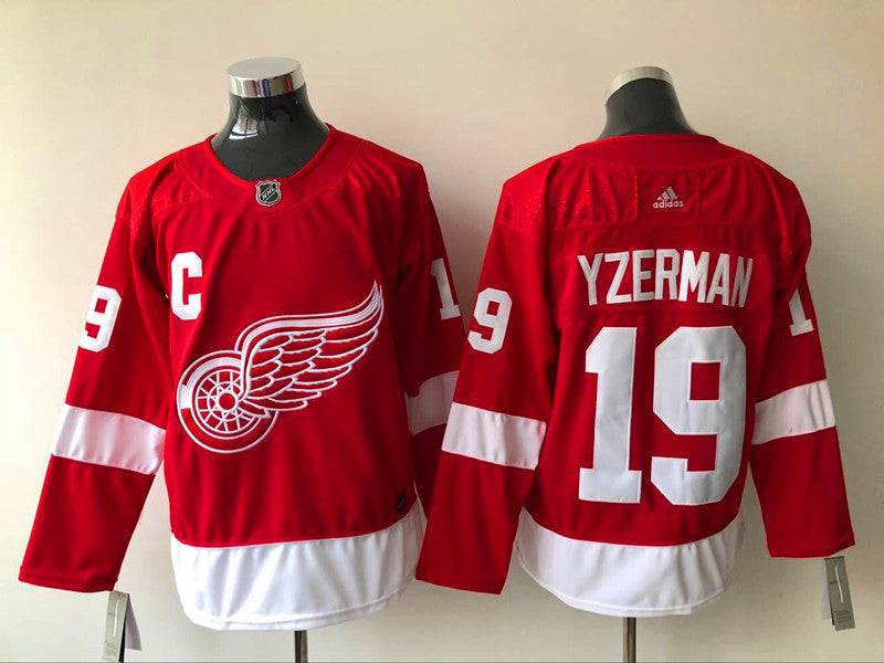 Men's Detroit Red Wings Steve Yzerman #19 Red Home Breakaway Player jersey