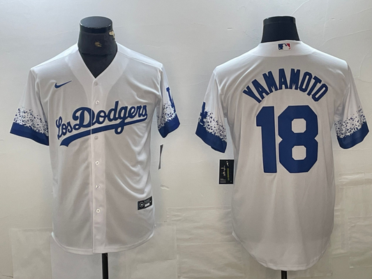 Men's Los Angeles Dodgers Yoshinobu Yamamoto #18 White Replica Player jersey