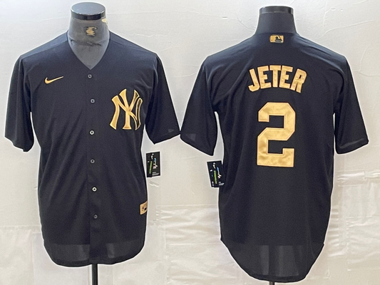 Men's New York Yankees Derek Jeter #2 Black Limited Player jersey