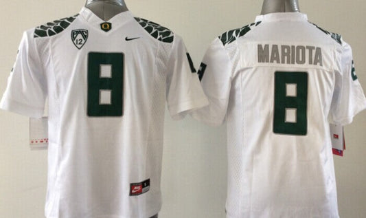 Men's Oregon Ducks Marcus Mariota #8 White Replica Jersey