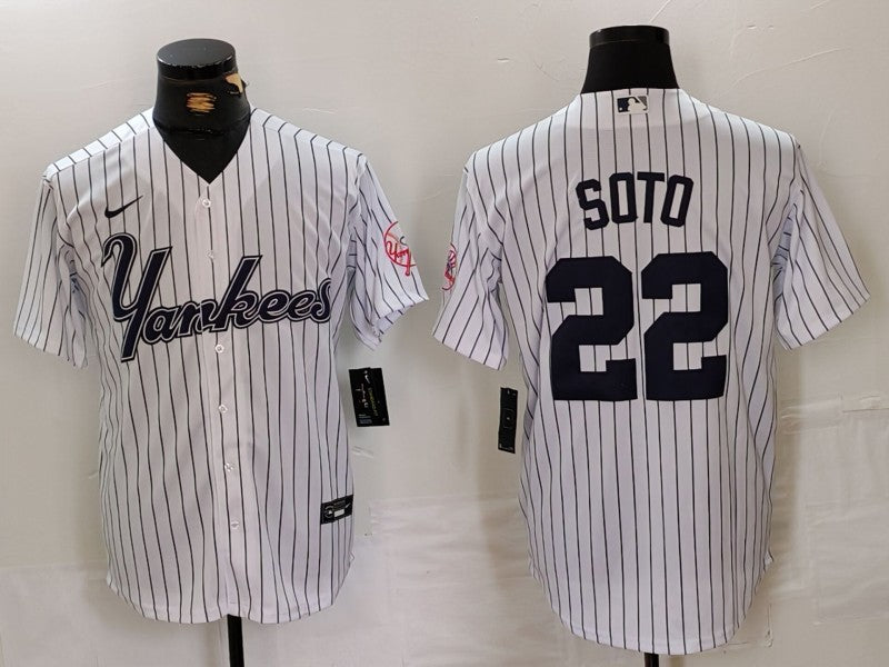 Men's New York Yankees Juan Soto White Replica Player jersey