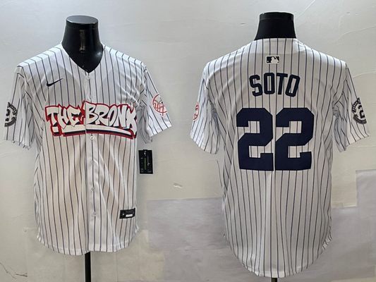 Men's New York Yankees Juan Soto White Limited Player jersey