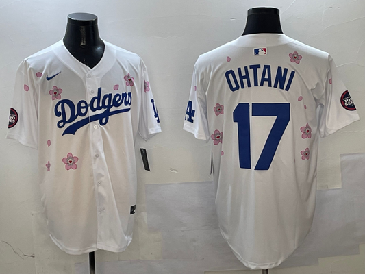 Men's Los Angeles Dodgers Shohei Ohtani #17 White Alternate Replica Player jersey