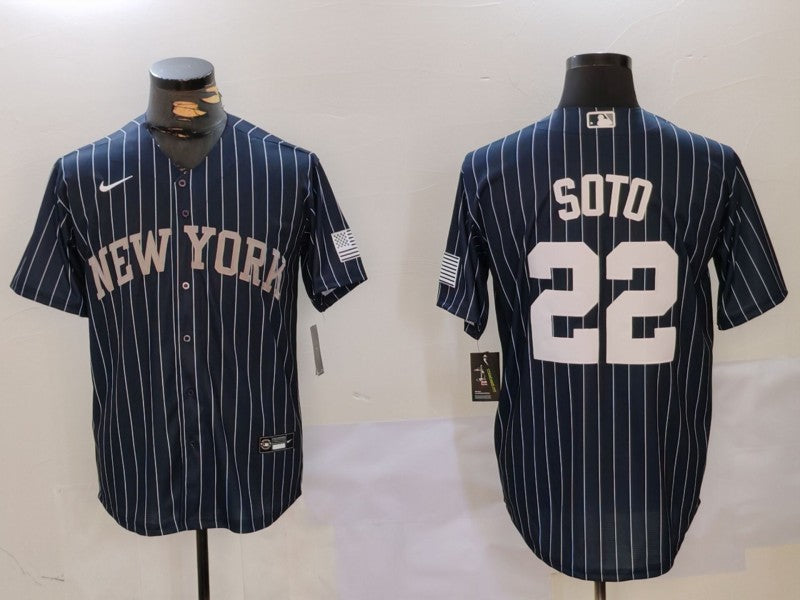 Men's New York Yankees Juan Soto #22 Navy Player jersey