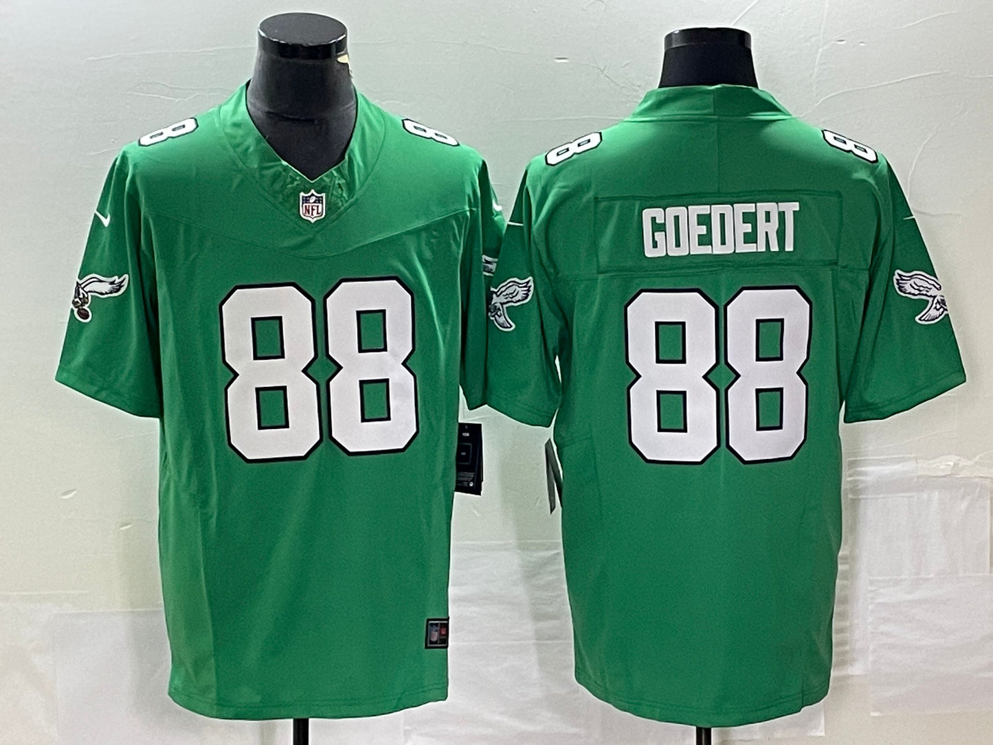Men's Philadelphia Eagles Dallas Goedert #88 Kelly Green Game jersey