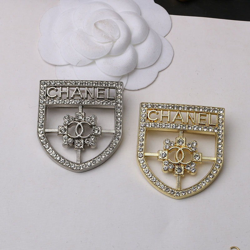 Designer Brooch Pins