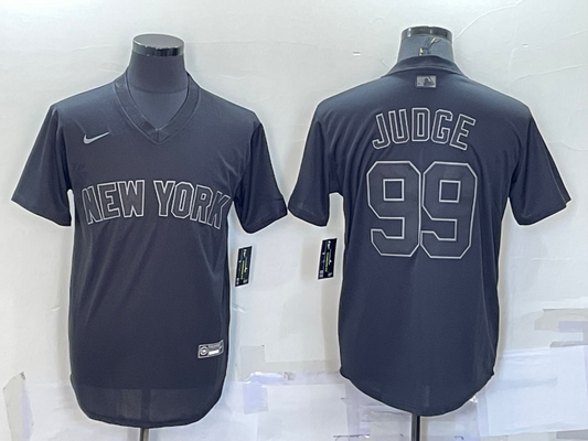 Men's New York Yankees Aaron Judge #99 Black Alternate Game jersey