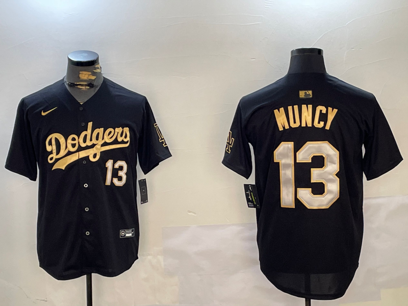Men's Los Angeles Dodgers Max Muncy #13 Black Game jersey
