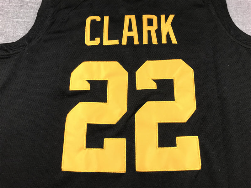 Men's Iowa Hawkeyes Caitlin Clark #22 Black Replica Game Jersey