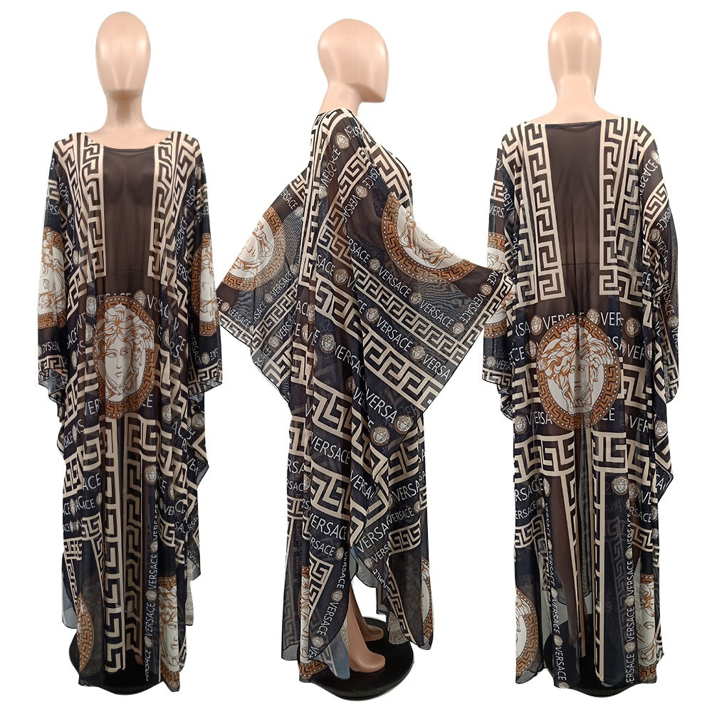 VV Black/Tan Coverup: Effortless Coverage with Timeless Style